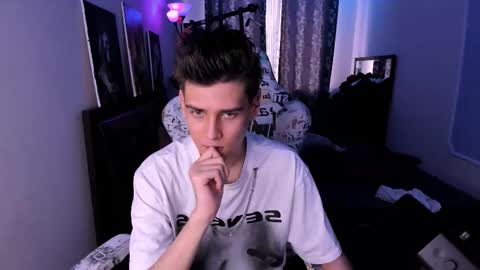 Foxicfu online show from 02-12-26, 07:47