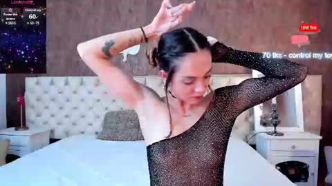 Snapshot of foxmegann chatting on 08-05-26, 10:12 MeganFoxxy online show from 08-05-26, 10:12