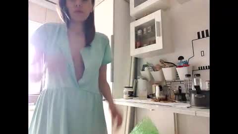 FoxMoony online show from 04-29-26, 07:56