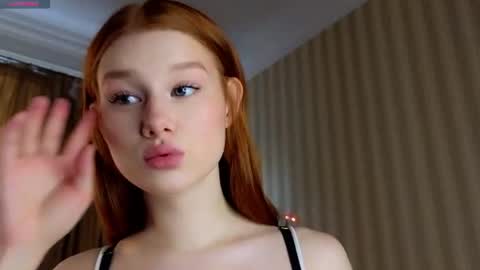 Snapshot of foxxx_tail chatting on 06-14-26, 02:52 Petra online show from 06-14-26, 02:52
