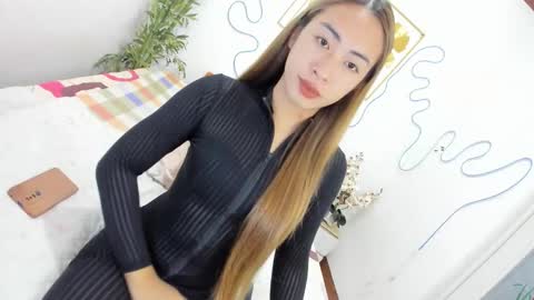 Rianne online show from 09-28-25, 02:50