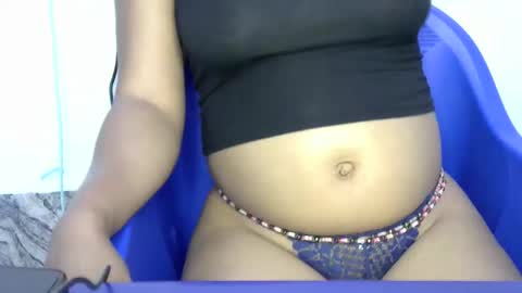 Snapshot of foxy_candy01 chatting on 04-15-26, 07:15 foxy_candy01 online show from 04-15-26, 07:15
