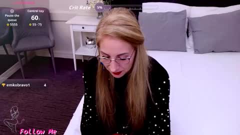 Snapshot of foxy_ramona chatting on 10-06-25, 10:56 Ana online show from 10-06-25, 10:56