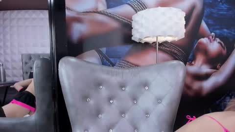 Miss Rhenna online show from 10-28-25, 06:10