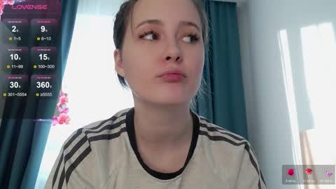 Kate online show from 11-20-25, 06:02