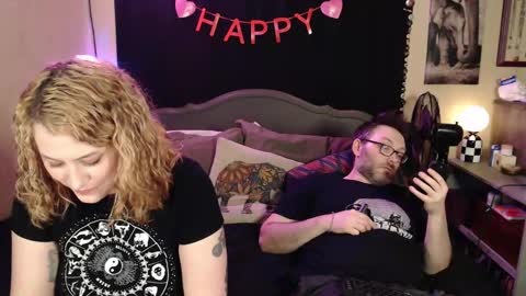 Snapshot of foxymalloryknoxy69 chatting on 02-22-25, 07:56 Mallory Koxx online show from 02-22-25, 07:56