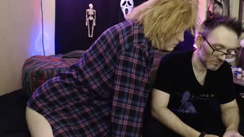 Snapshot of foxymalloryknoxy69 chatting on 11-02-25, 08:28 Mallory Koxx online show from 11-02-25, 08:28