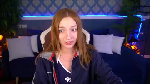Snapshot of foxymayy chatting on 07-05-26, 06:59 Maya online show from 07-05-26, 06:59