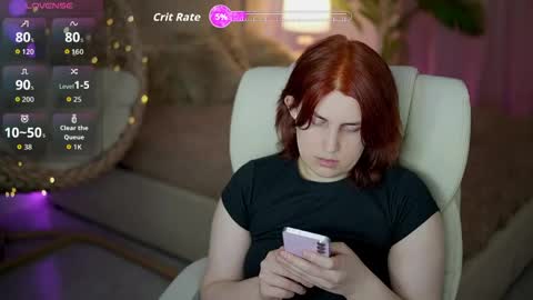 Snapshot of foxyrayy chatting on 05-18-26, 12:44 F O X online show from 05-18-26, 12:44