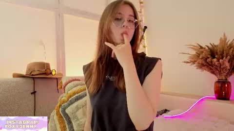 Snapshot of foxysecret_ chatting on 06-12-26, 06:29 foxysecret_ online show from 06-12-26, 06:29