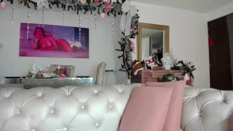 IM FRAIDER online show from 12-28-24, 03:37