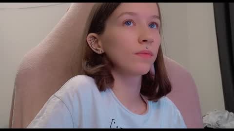 fran_bow online show from 01-30-25, 05:19