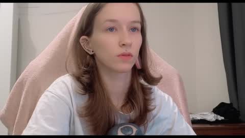 fran_bow online show from 02-01-25, 12:18