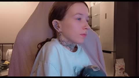 fran_bow online show from 11-24-25, 11:26