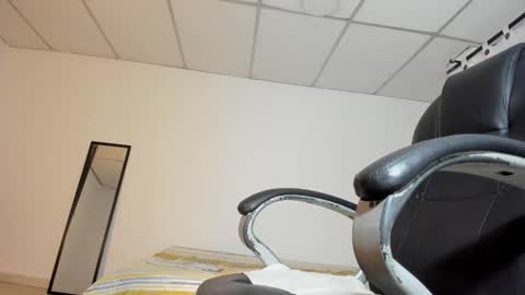 Fran online show from 01-13-26, 04:07