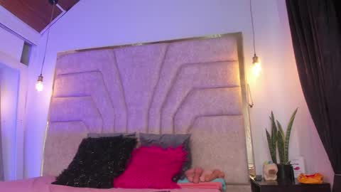 francheska121 online show from 02-25-26, 07:23