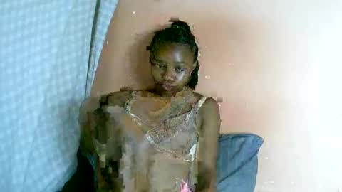Snapshot of franciefrancie chatting on 03-01-25, 01:11 francilla online show from 03-01-25, 01:11