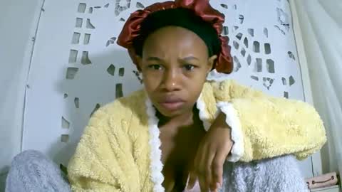 francilla online show from 02-11-26, 06:29