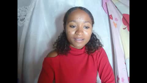 francine925426 online show from 12-17-25, 07:47