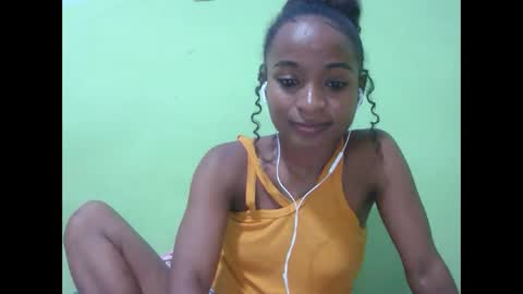 francine925426 online show from 02-04-26, 07:42