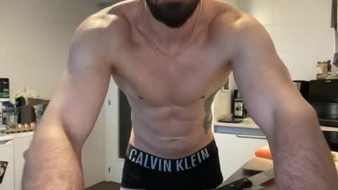 Snapshot of franco03952 chatting on 02-18-26, 05:53 franco03952 online show from 02-18-26, 05:53