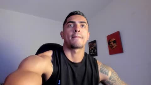 Snapshot of franco_ruiz_ chatting on 01-31-26, 08:40 franco online show from 01-31-26, 08:40