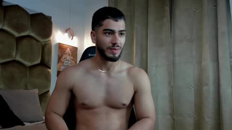 Snapshot of francobanderas1 chatting on 02-14-26, 01:41 FRANCO online show from 02-14-26, 01:41