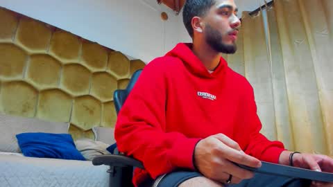 Snapshot of francobanderas1 chatting on 02-24-26, 09:51 FRANCO online show from 02-24-26, 09:51