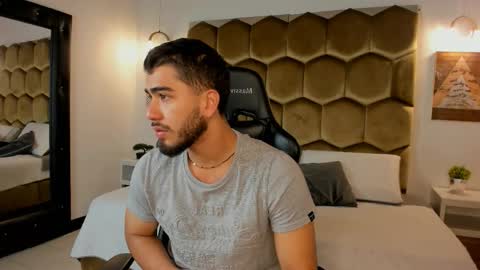 Snapshot of francobanderas1 chatting on 02-26-26, 10:14 FRANCO online show from 02-26-26, 10:14