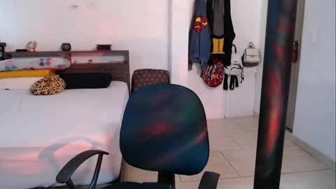 franfinee online show from 01-06-26, 04:54