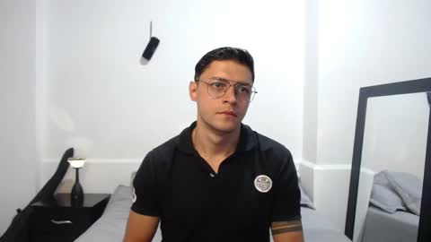 Snapshot of frank_millers chatting on 04-19-26, 11:18 Frank online show from 04-19-26, 11:18