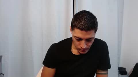 Snapshot of frank_millers chatting on 06-12-26, 04:33 Frank online show from 06-12-26, 04:33