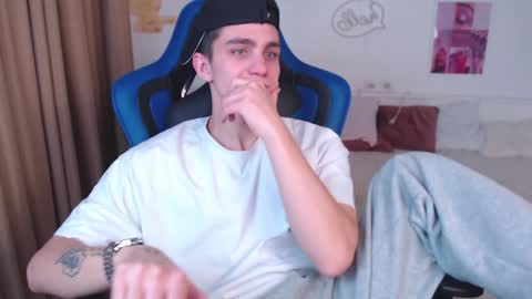 Frank online show from 12-11-24, 05:53