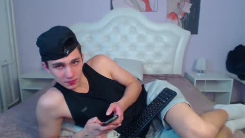 Frank online show from 12-18-24, 06:32