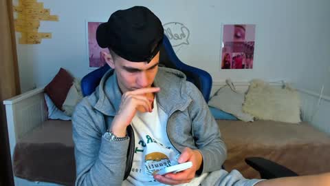 Frank online show from 02-07-25, 09:37