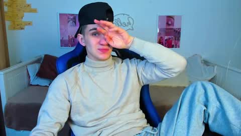 Frank online show from 02-10-25, 05:03