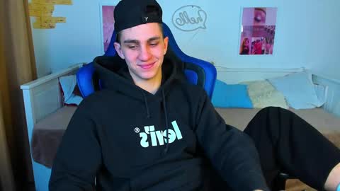 Frank online show from 02-11-25, 07:54