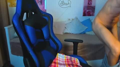 Frank online show from 02-17-25, 09:56