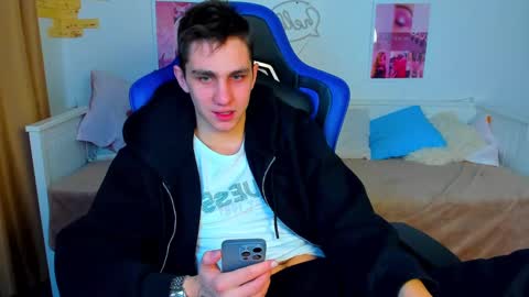 Frank online show from 03-07-25, 06:02