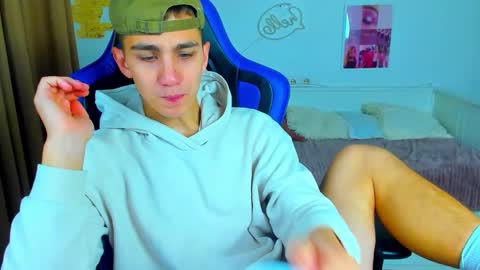 Frank online show from 09-21-25, 04:47