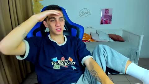 Frank online show from 10-04-25, 04:21