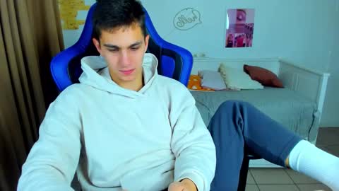 Frank online show from 10-07-25, 04:53