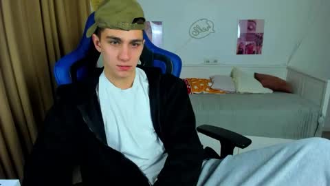 Frank online show from 11-15-25, 04:21