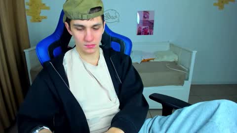 Frank online show from 02-11-26, 05:45