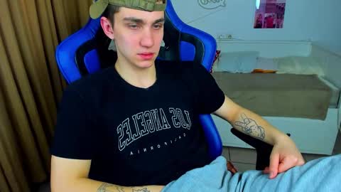 Frank online show from 03-31-26, 04:57