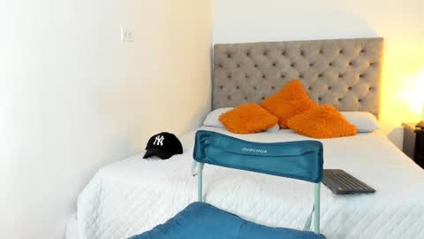 frank online show from 12-14-24, 02:10