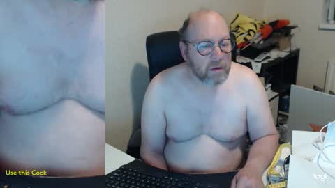 Snapshot of fransje_ chatting on 04-12-26, 02:05 Fransje online show from 04-12-26, 02:05