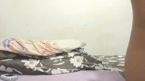 Snapshot of franyeli_9 chatting on 05-26-26, 01:12 franyeli online show from 05-26-26, 01:12