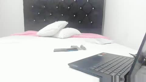 franyjuly online show from 01-09-25, 03:36