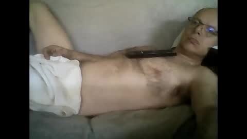 Snapshot of franznaked chatting on 04-06-26, 12:28 Frantz online show from 04-06-26, 12:28